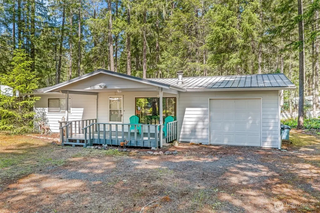 81 N Buckhorn Court Hoodsport WA 98548