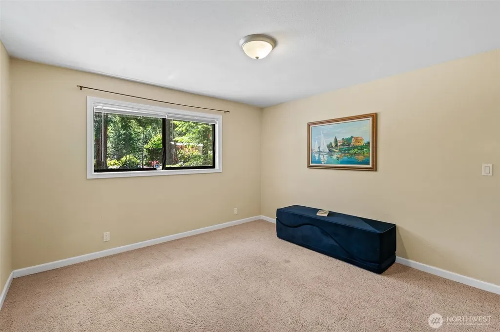 81 N Buckhorn Court Hoodsport WA 98548