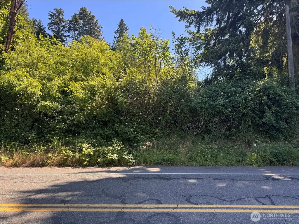 124 8th Avenue S Burien WA 98168