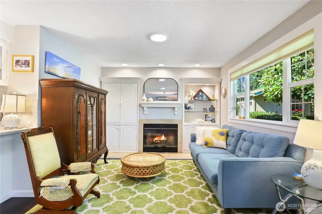 5121 Sunset Drive W University Place WA 98467