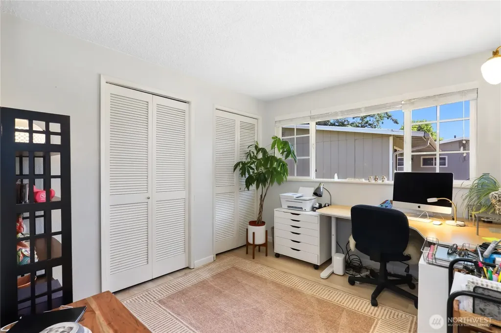 5121 Sunset Drive W University Place WA 98467