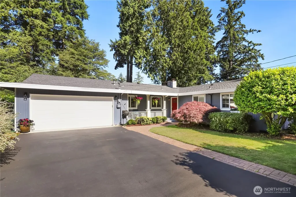 5121 Sunset Drive W University Place WA 98467