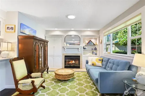 5121 Sunset Drive W University Place WA 98467