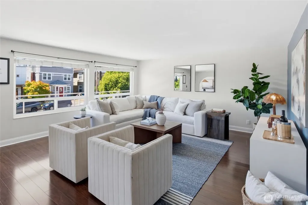 4324 Phinney Avenue N Seattle WA 98103