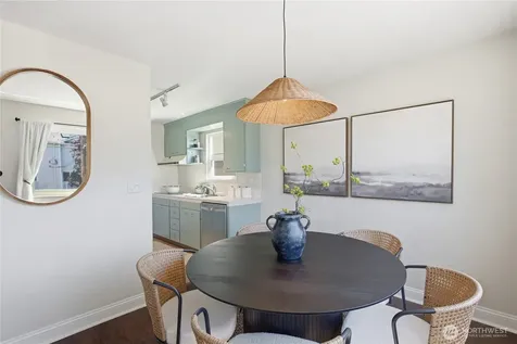 4324 Phinney Avenue N Seattle WA 98103
