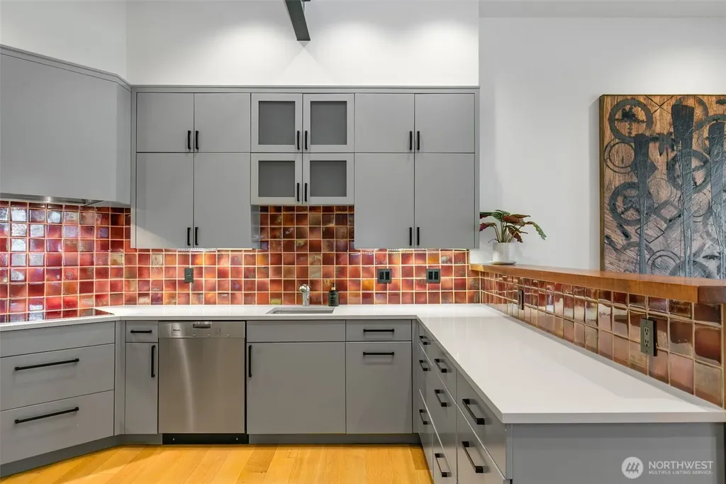 1406 Harvard Avenue Seattle WA 98122