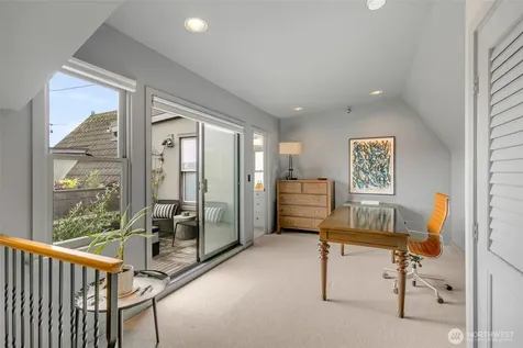 1406 Harvard Avenue Seattle WA 98122