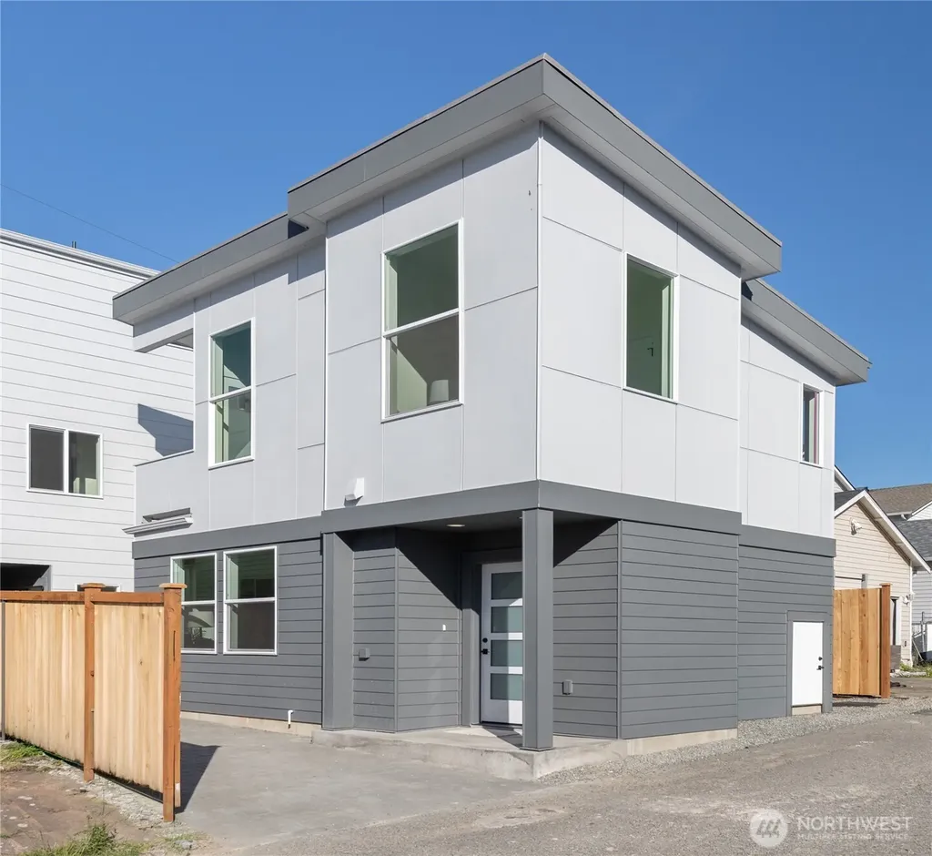 9321 Marcus Avenue S Seattle WA 98118