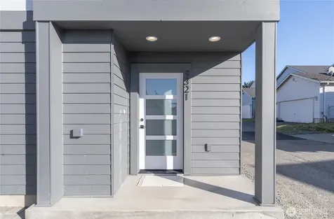 9321 Marcus Avenue S Seattle WA 98118