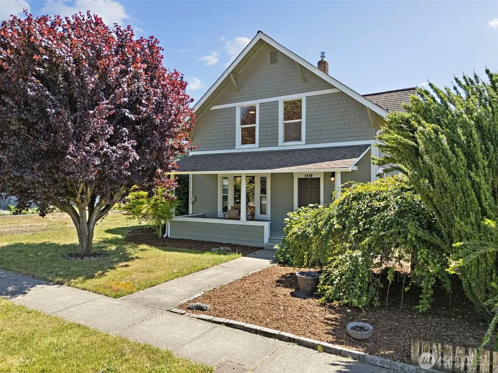 1118 Thompson Street Sumner WA 98390