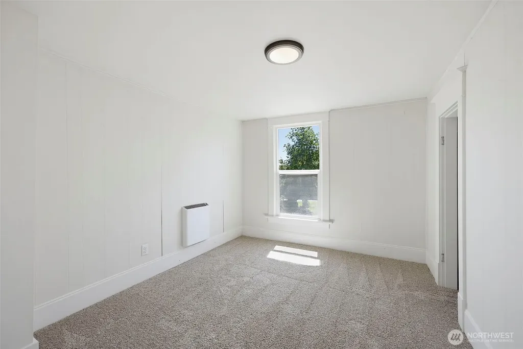 1118 Thompson Street Sumner WA 98390