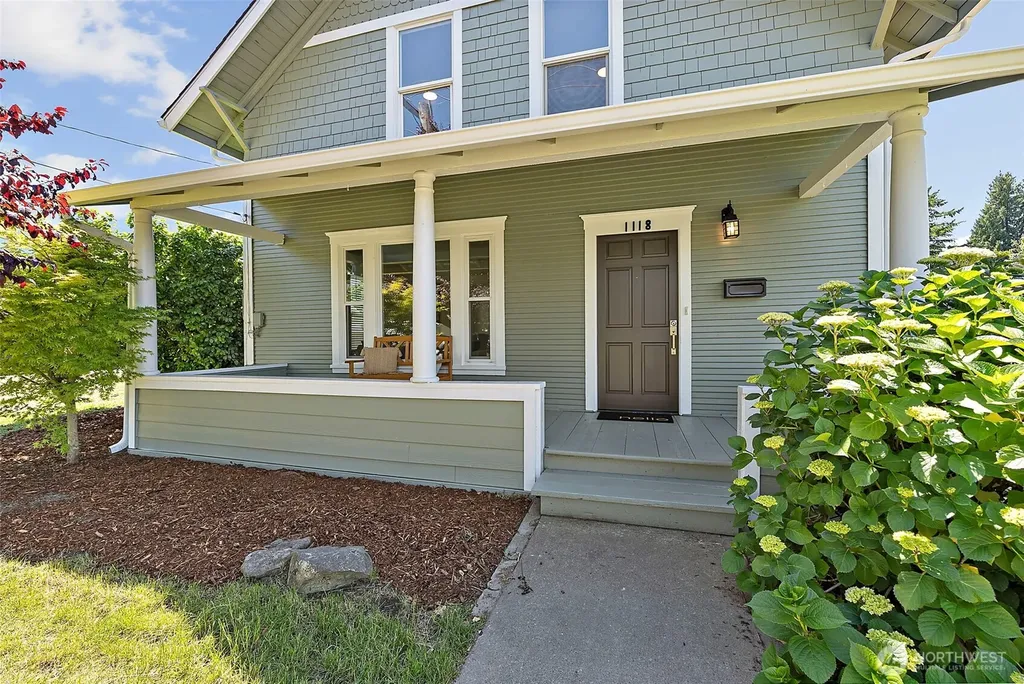 1118 Thompson Street Sumner WA 98390