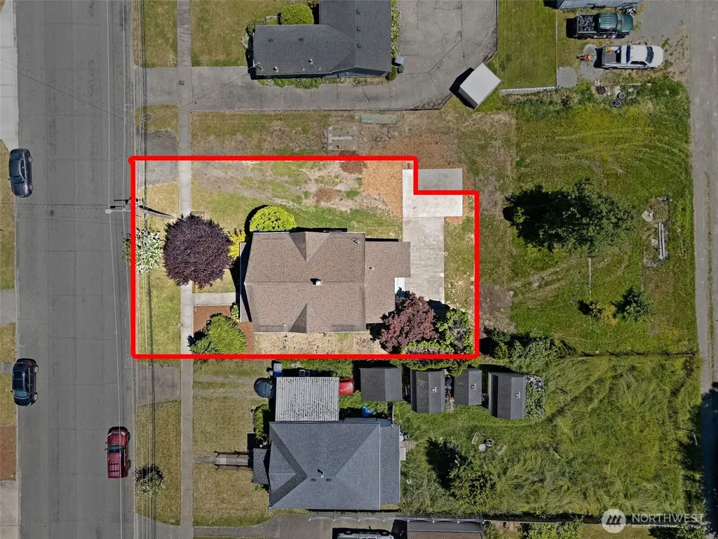 1118 Thompson Street Sumner WA 98390