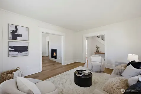 1118 Thompson Street Sumner WA 98390