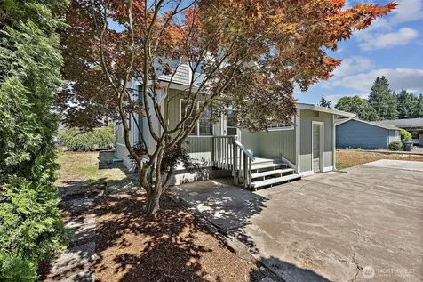 1118 Thompson Street Sumner WA 98390