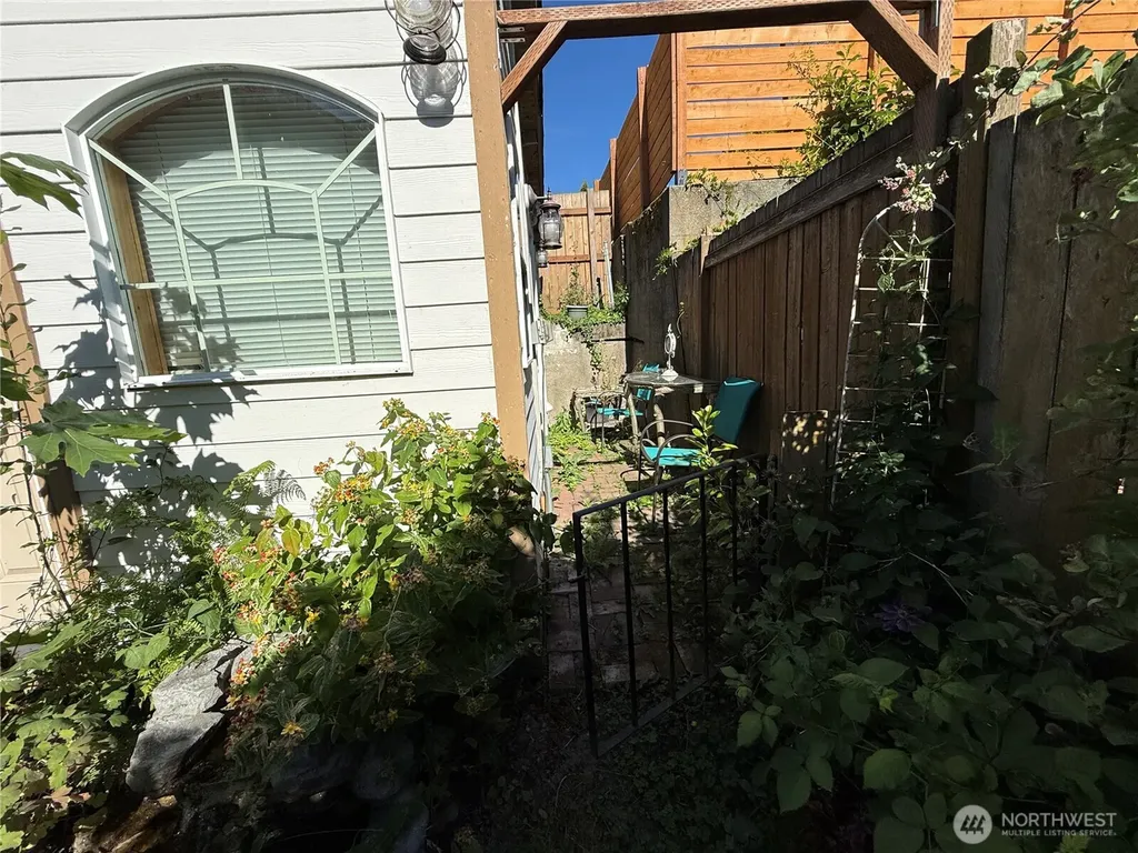 914 Pacific Avenue Bremerton WA 98337