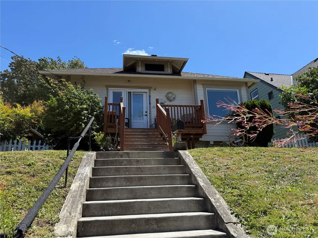 914 Pacific Avenue Bremerton WA 98337