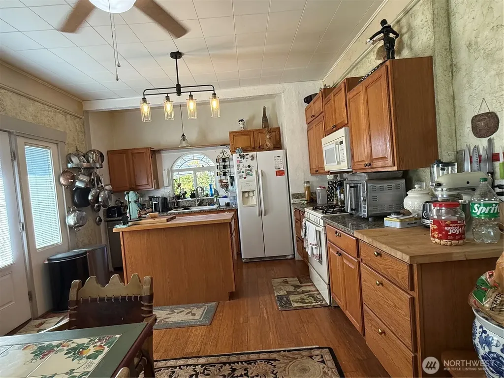 914 Pacific Avenue Bremerton WA 98337