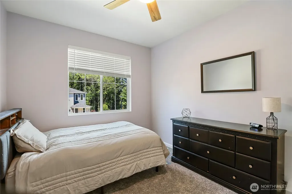 740 SE Nordmann Loop Port Orchard WA 98366
