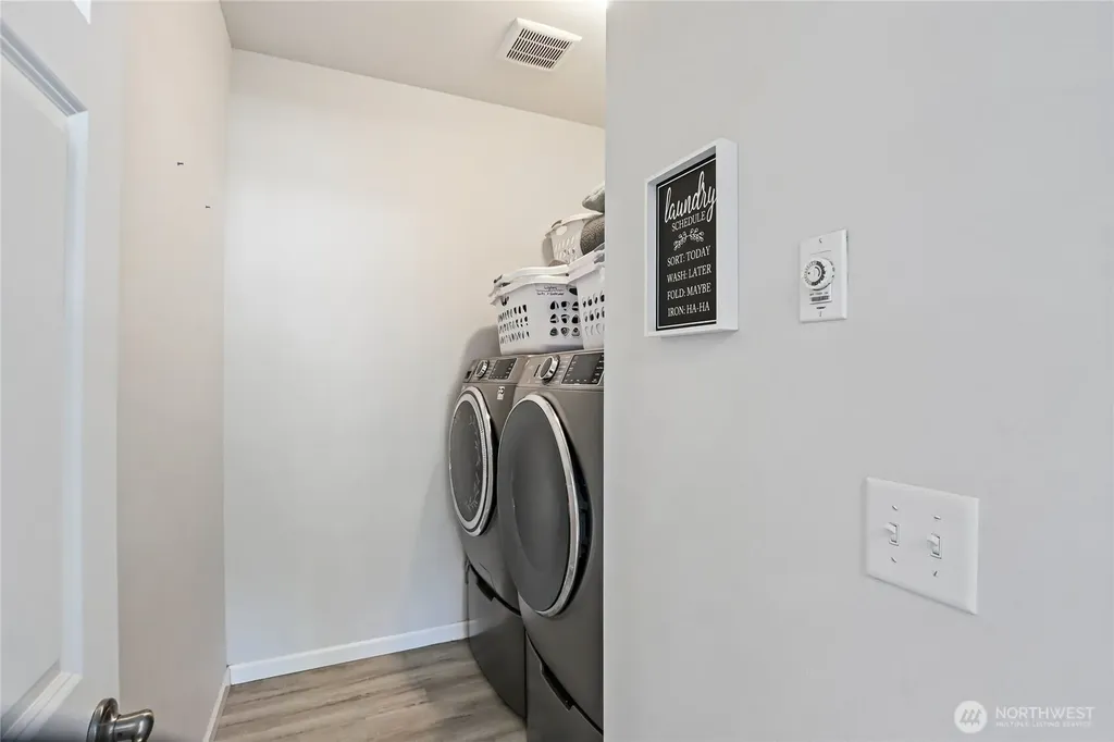 740 SE Nordmann Loop Port Orchard WA 98366