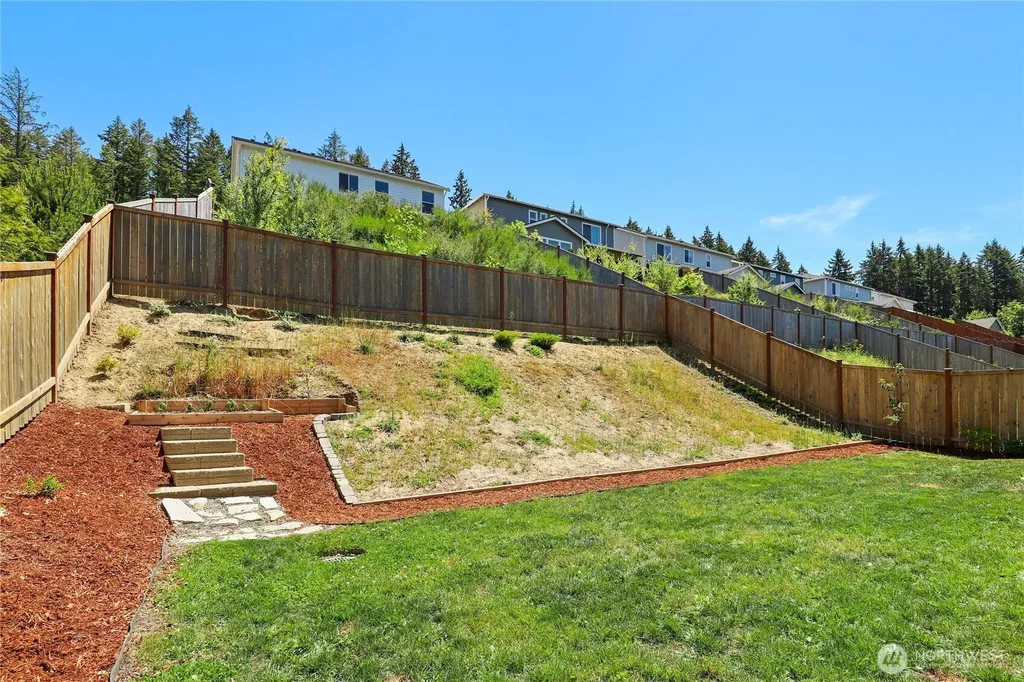 740 SE Nordmann Loop Port Orchard WA 98366