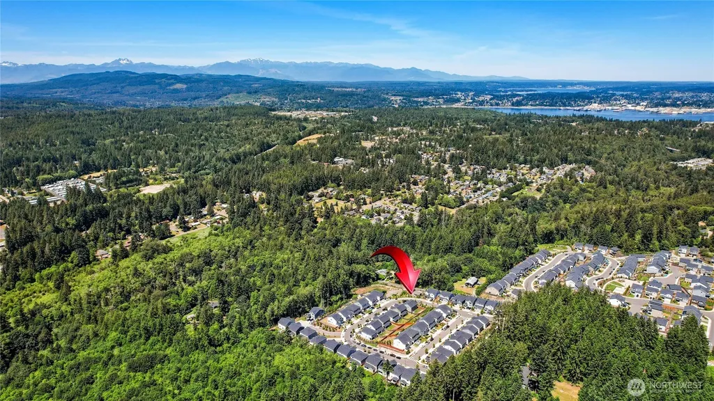 740 SE Nordmann Loop Port Orchard WA 98366