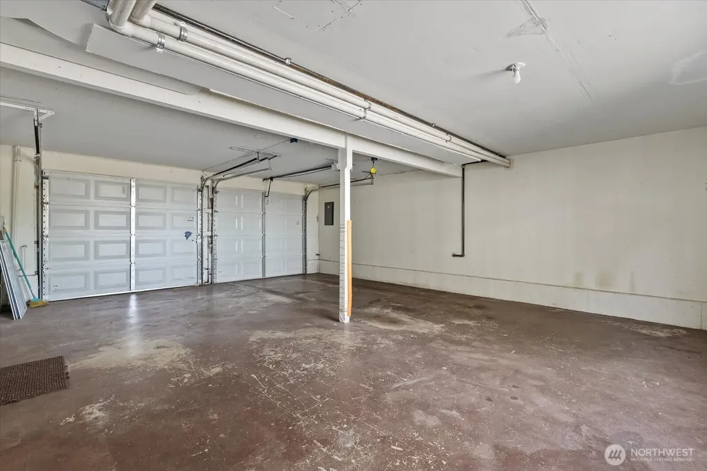3006 89th Place SE Mercer Island WA 98040