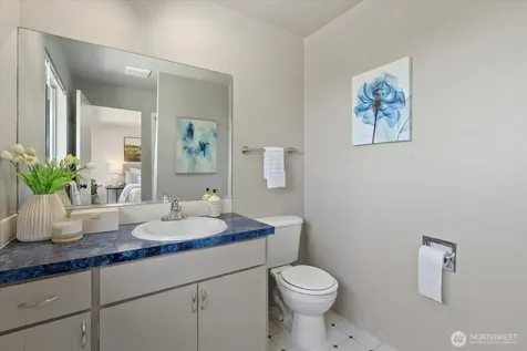 3006 89th Place SE Mercer Island WA 98040