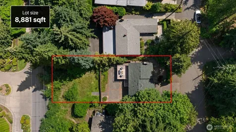 3006 89th Place SE Mercer Island WA 98040