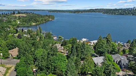 3006 89th Place SE Mercer Island WA 98040