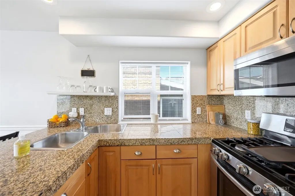 2433 NW 59th Street Seattle WA 98107