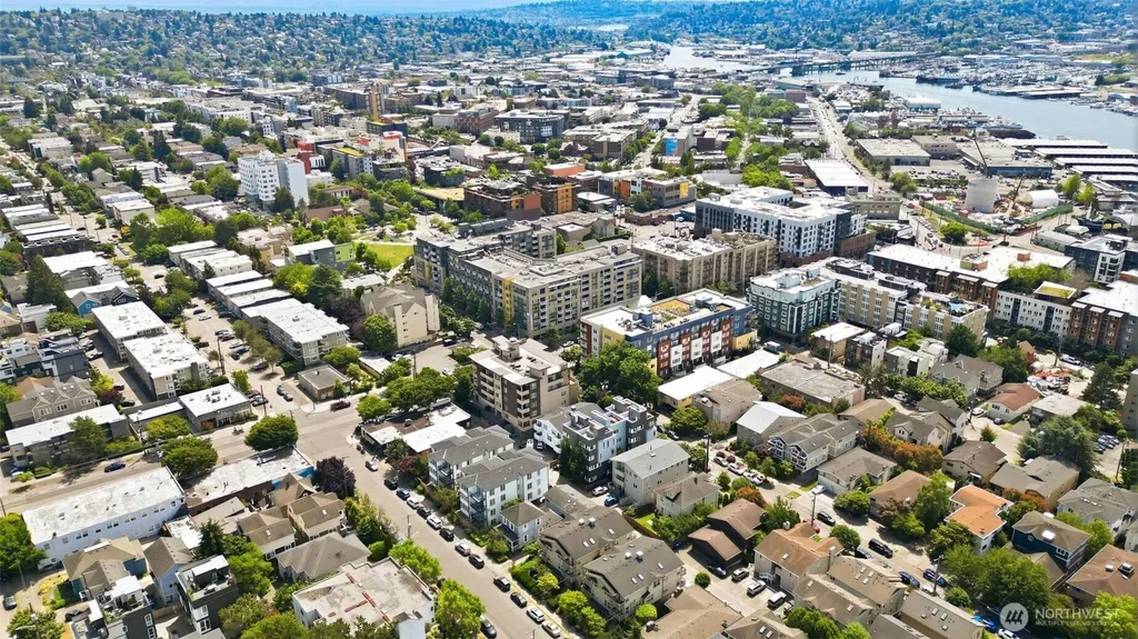2433 NW 59th Street Seattle WA 98107