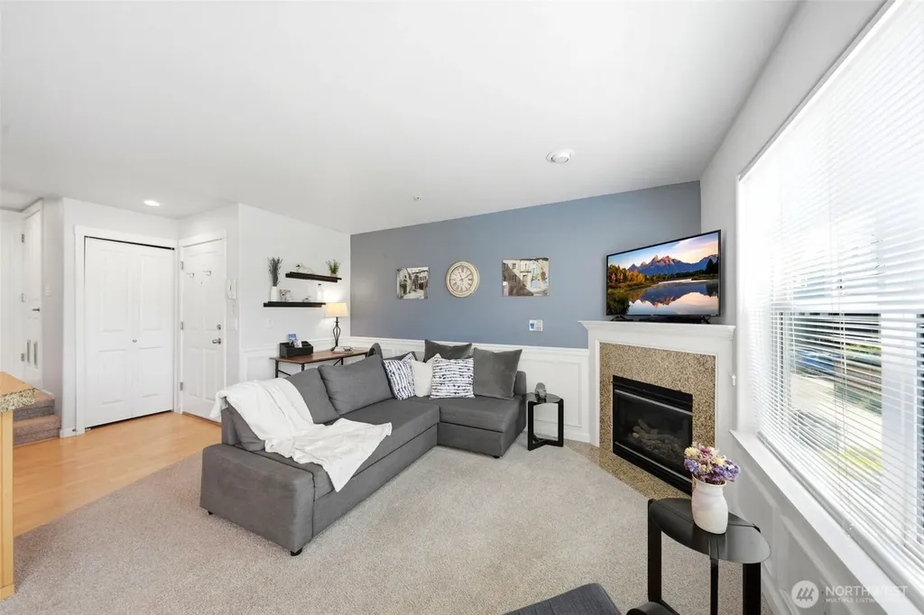 2433 NW 59th Street Seattle WA 98107