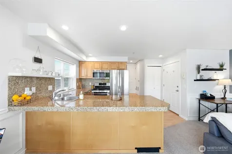 2433 NW 59th Street Seattle WA 98107