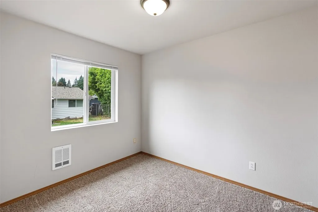 4909 Bowwood Circle NE Bremerton WA 98310