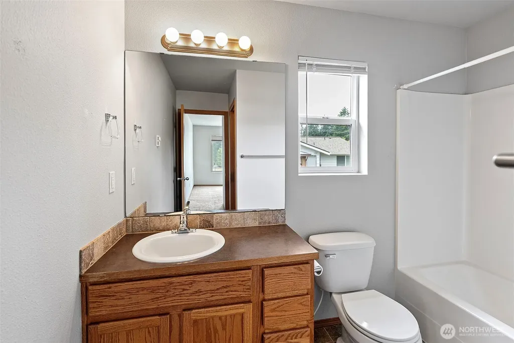 4909 Bowwood Circle NE Bremerton WA 98310