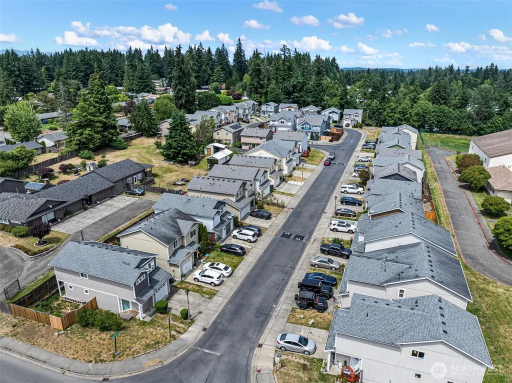 4909 Bowwood Circle NE Bremerton WA 98310