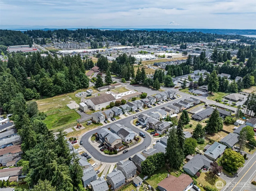 4909 Bowwood Circle NE Bremerton WA 98310