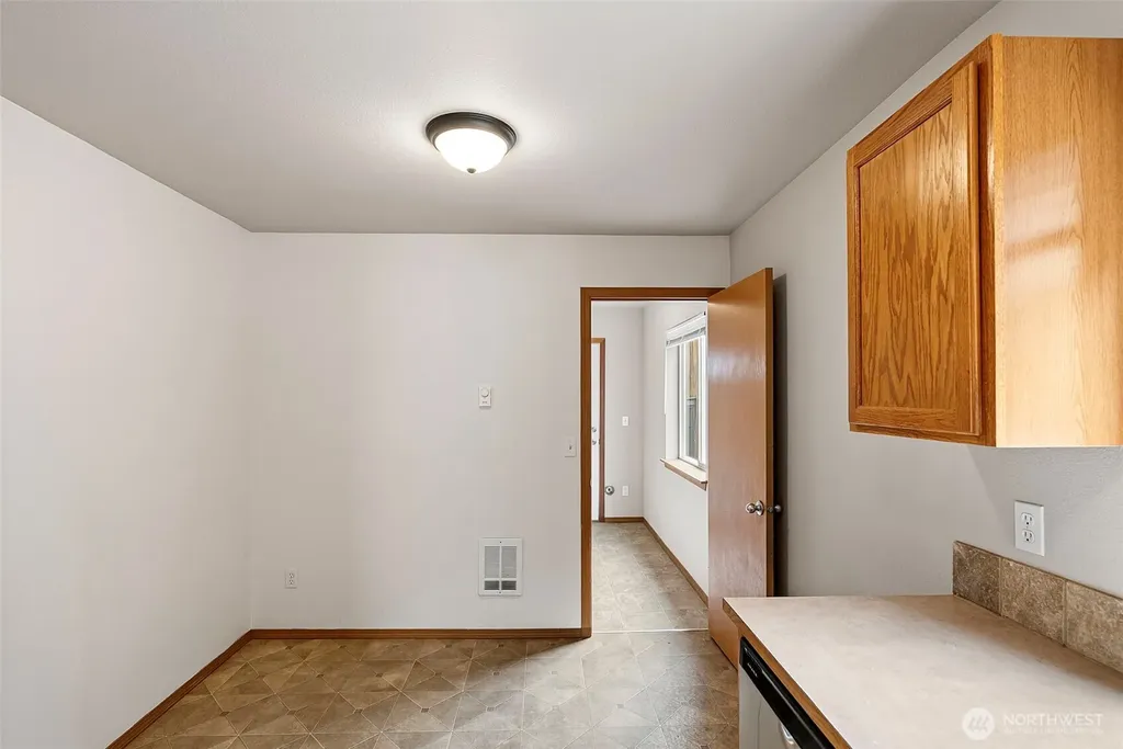 4909 Bowwood Circle NE Bremerton WA 98310
