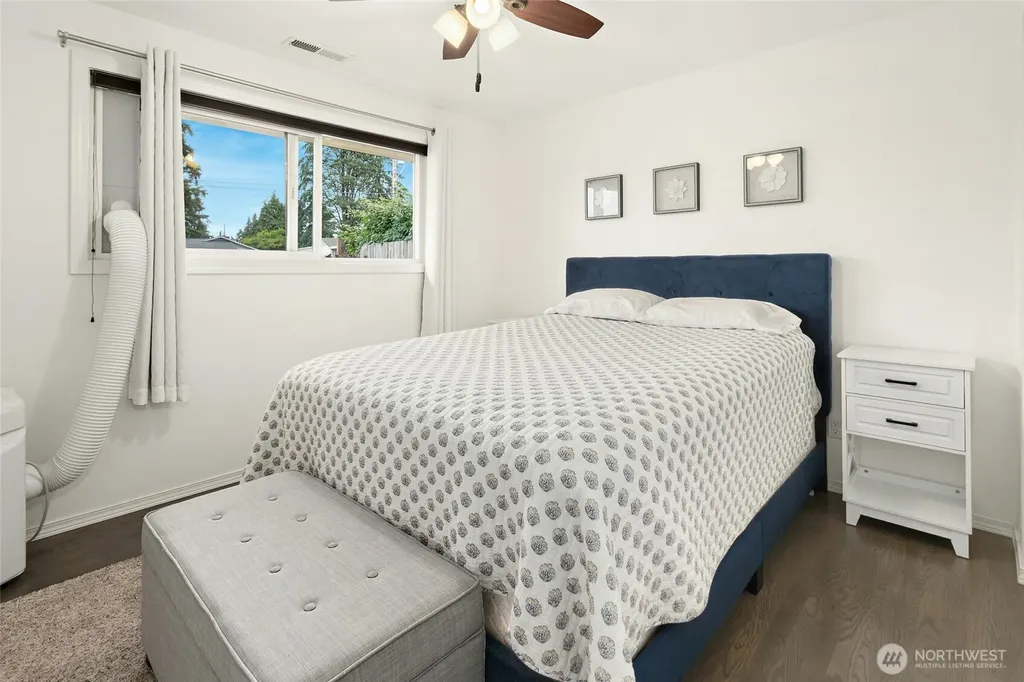 237 S 186th Street Burien WA 98148