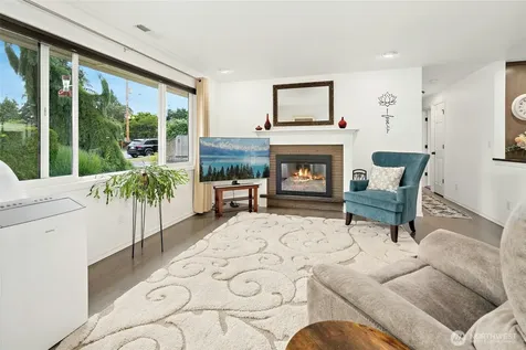 237 S 186th Street Burien WA 98148
