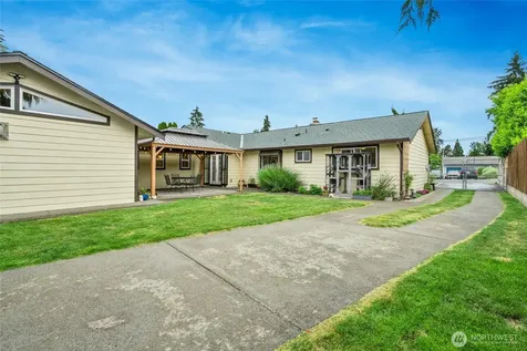 237 S 186th Street Burien WA 98148