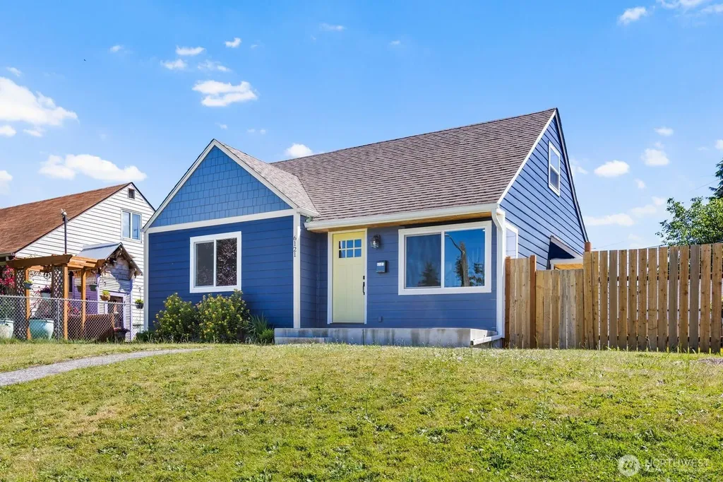 6121 S C Street Tacoma WA 98408