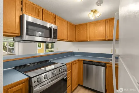 15816 NE Leary Way Redmond WA 98052