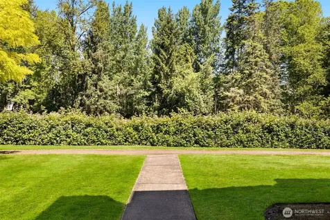 15816 NE Leary Way Redmond WA 98052