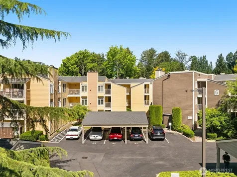 15816 NE Leary Way Redmond WA 98052