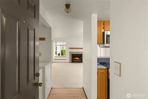 15816 NE Leary Way Redmond WA 98052
