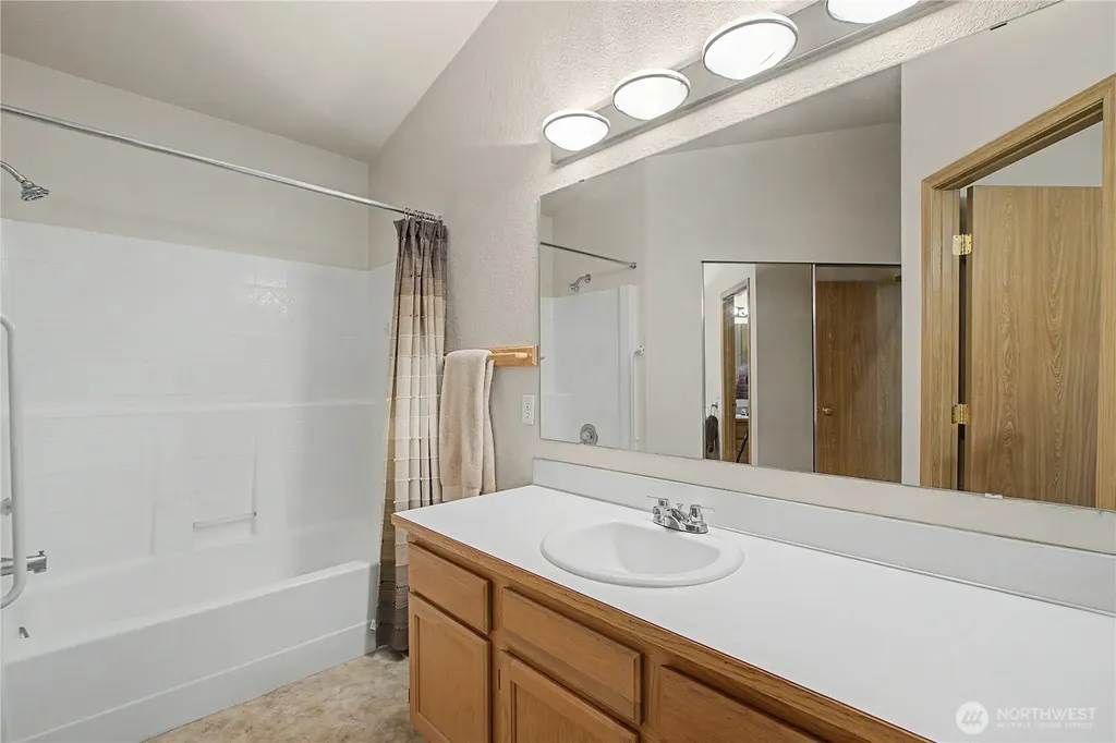 4713 Remington Lane SE Lacey WA 98503
