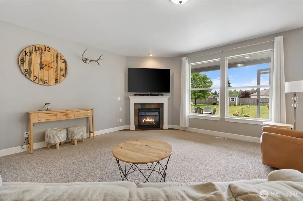 17845 Irwin Street SW Rochester WA 98579