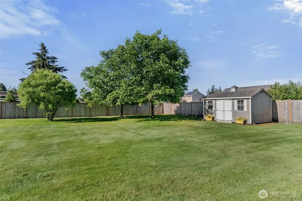 17845 Irwin Street SW Rochester WA 98579
